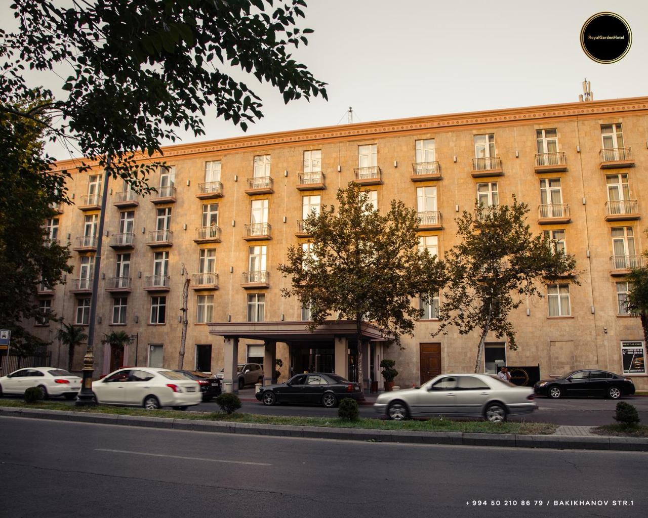 Royal Garden Hotel Baku Exterior photo